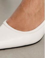 Wide Fit Strut slingback kitten heeled shoes in white