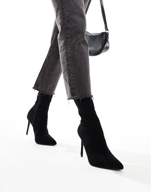 Evie high-heeled sock boots in black
