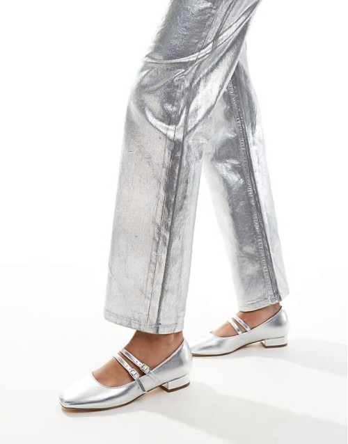 double strap flat shoe in silver