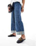 Wide Fit Mia mule in black