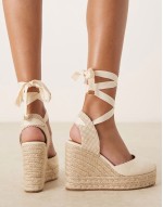‌Stylish Wide Fit Tyra closed toe wedges in natural linen